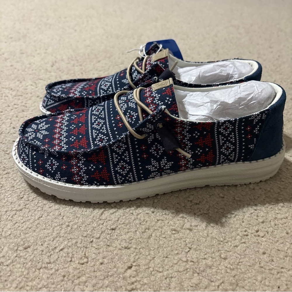 Hey Dude Women’s Size 9 Wendy Winter Sweater Loafers Slip Ons Ugly Shoes NEW
